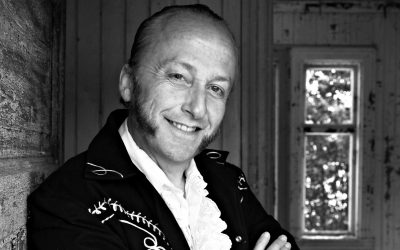 Bokbad & konsert med Levi Henriksen og Babylon Badlands